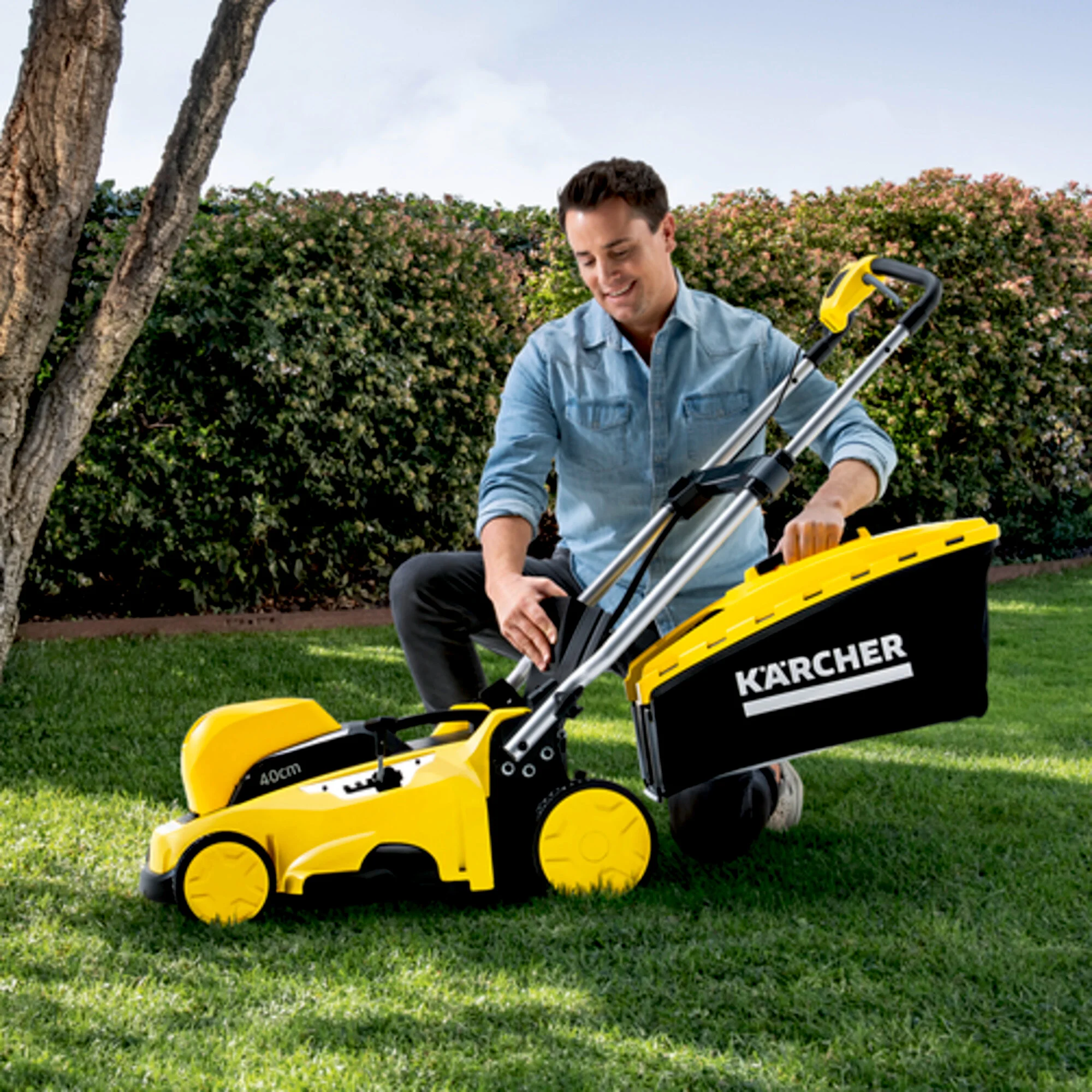 Аккумуляторная газонокосилка LMO 36-40 Battery: Большой контейнер для сбора травы